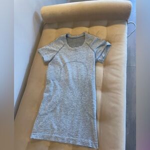 Lululemon swiftly tech 0